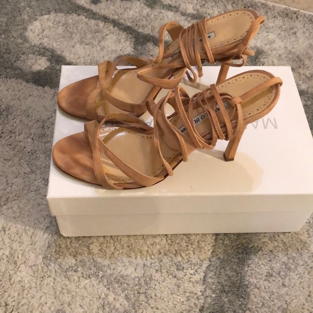 Manolo Blahnik Criss Cross sandal - Picture 6 of 6